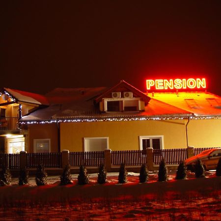 Penzion Rozkos Průhonice Buitenkant foto